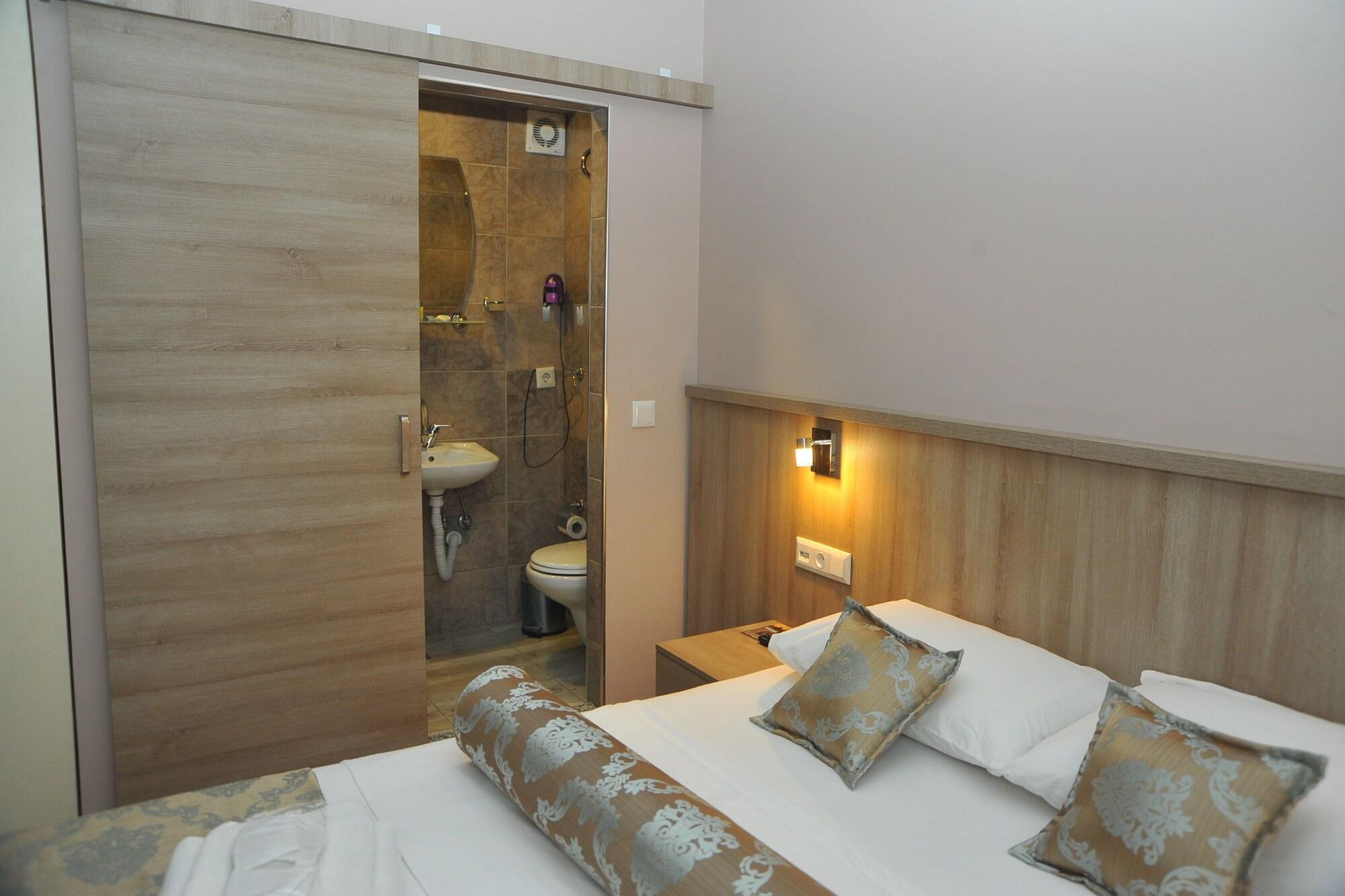 Serra Boutique Hotel Istanbul Exterior photo