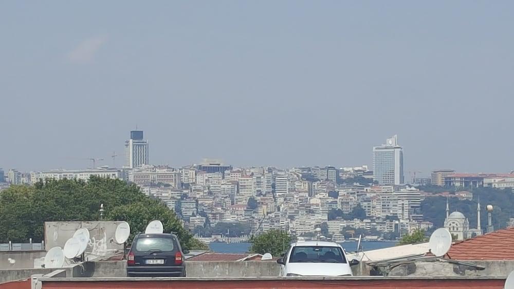 Serra Boutique Hotel Istanbul Exterior photo
