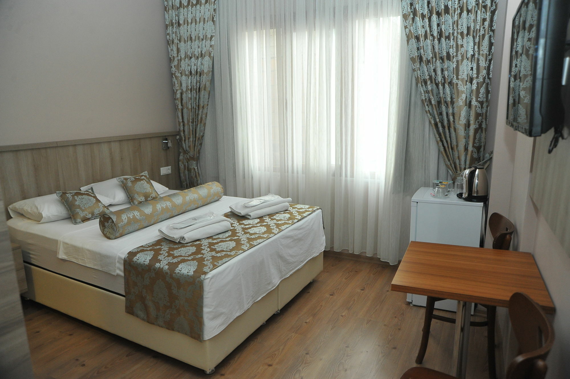 Serra Boutique Hotel Istanbul Exterior photo